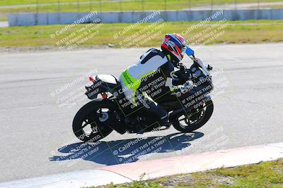 media/Jan-20-2023-Fastrack Riders (Fri) [[f2ad32aba3]]/Level 1/session 3 turn 9/